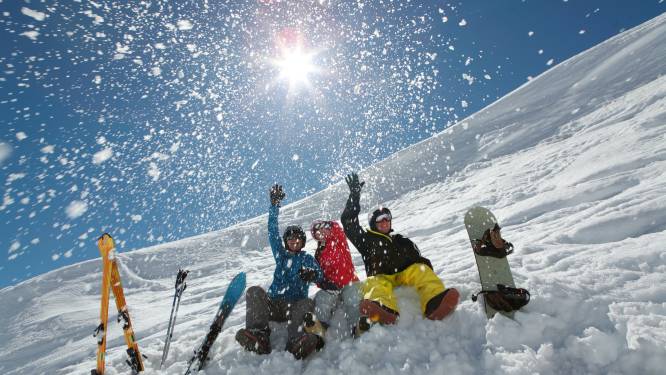 Bang dat je skivakantie in het water zal vallen? Zo kan je annuleren of omboeken 