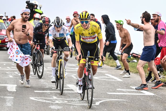 Tadej Pogacar schitterde in de zware Pyreneeënrit van Muret naar Col de Portet.
