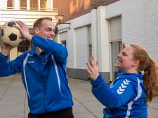 Vanaf de korf in de tuin tot het eerste van Scheldevogels: Victor krijgt training van zus Lindy