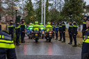 Collega's die net als Mark Duerink ook motor rijden voor de politie, reden in de stoet.