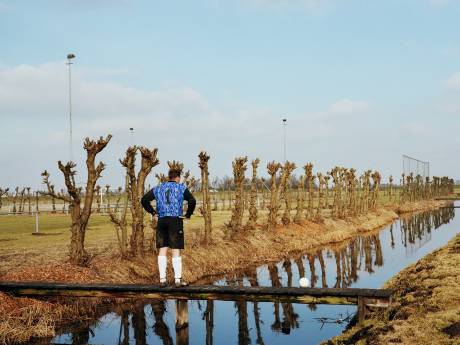 Passievol en knullig: ultieme ode aan amateurvoetbal van fotograaf Hans van der Meer herleeft in film