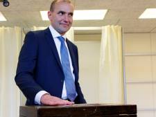 Islande: Benediktsson va former le gouvernement