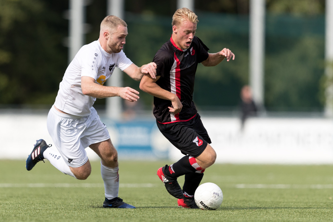 Bram Ros verruilt HBS voor Rijnsburgse Boys Foto AD.nl