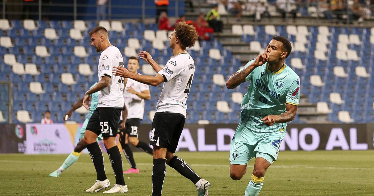 Claudio Ranieri con il Cagliari in Serie A, Cyril Ngong spara a Jeroen Zoet in Serie B |  gli sport