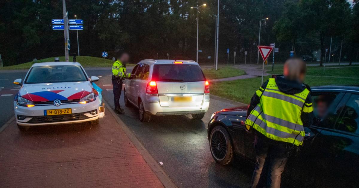 Vier bestuurders opgepakt voor rijden onder invloed in Heelsum en Oosterbeek - AD