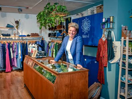 Dieven slaan toe in winkel van Vera, weken later betrapt zij ze weer: ‘Wist dat ze terug zouden komen’