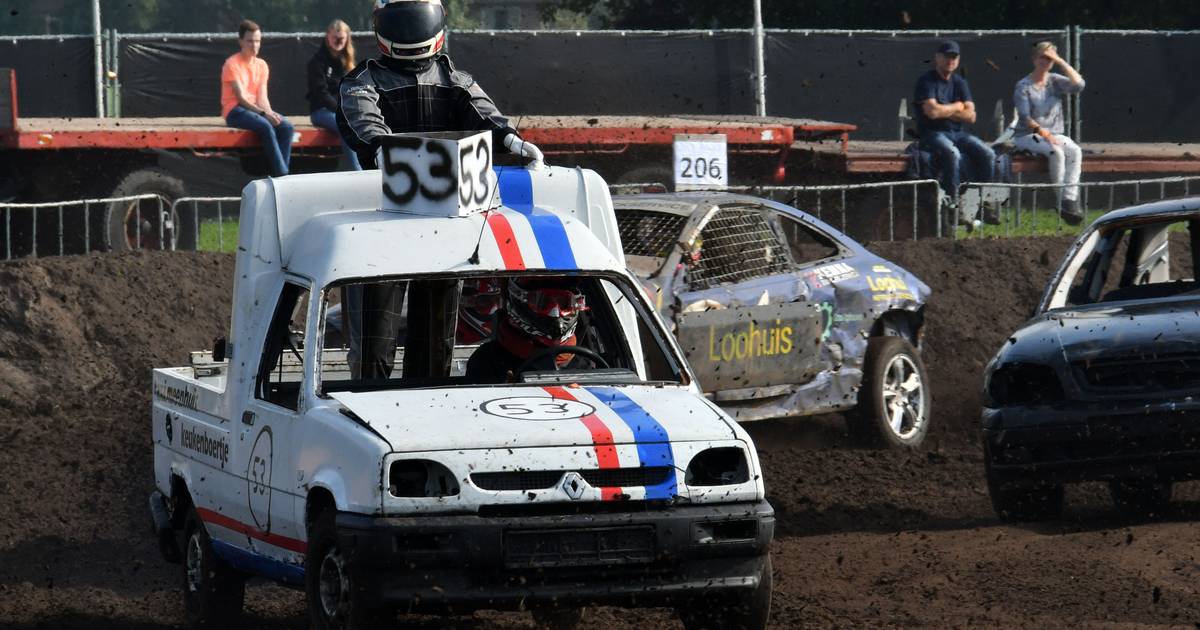 Autorodeo Denekamp is een feestje voor jong en oud: ‘Het is nooit saai!’