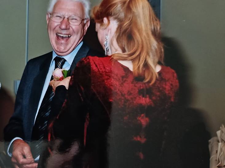 Slechts anderhalve week nadat Izaak (1933-2022) werd herenigd met Anneke in verpleeghuis, stierf hij