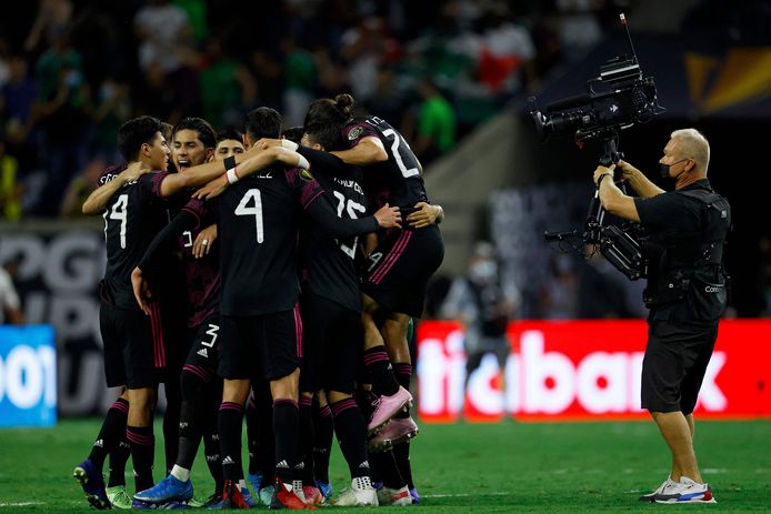 Mexico's players celebrate.