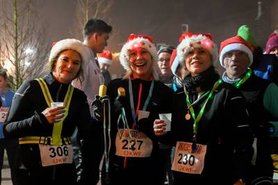 Avondkerstloop in Nispen: ‘Inmiddels trekt het halve dorp hardloopschoenen aan’