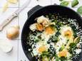 Wat Eten We Vandaag: Groene shakshuka met spinazie en munt