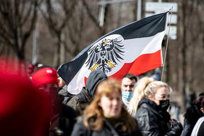 Trois personnes suspectées d’appartenir “à une organisation terroriste” arrêtées en Allemagne