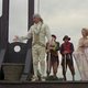 In tijden van gedweep met de monarchie buigen wij voor de koning van de lach: Mel Brooks