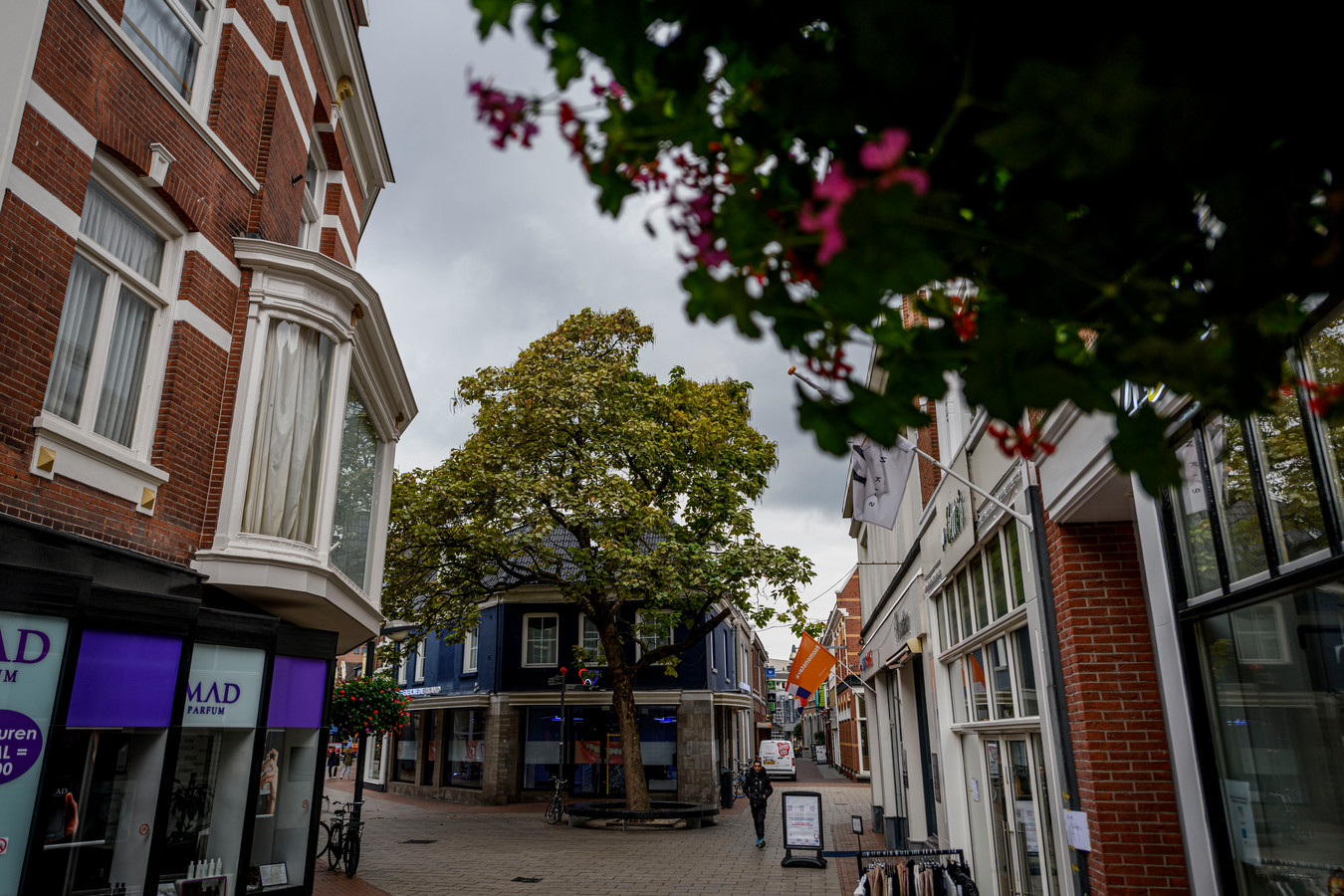 De Tandenbleker Wil Weg Uit Stolker pand In Enschede Te Weinig 