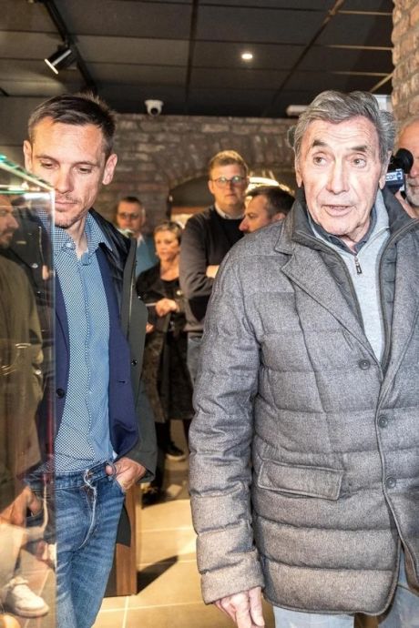 “J’ai vraiment eu peur”: Eddy Merckx revient sur son hospitalisation d’urgence