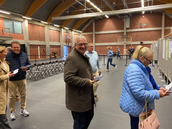 Exburgemeester Piet De Groote verwacht geen partij met absolute