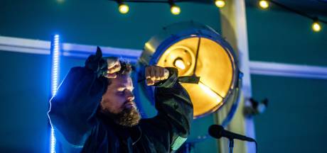 Koning Voetbalvrouwen Slecht Voor Mijn Hart Show Gelderlander Nl