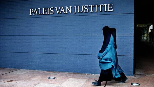 Het aandeel vrouwelijke jihadisten - vaak jonge meisjes - neemt toe