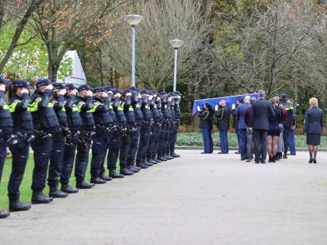 Statig afscheid van verongelukte politieman Jeroen (28) uit Asten