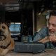 In ‘Finch’ op Apple+ weigert Tom Hanks uit te groeien tot een interessante figuur