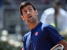 Djokovic schakelt hulp Agassi in voor Roland Garros