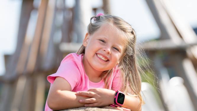 Vraag naar gps-horloges voor kinderen verdrievoudigd, kinderpsychologen reageren: “Begin daar alstublieft niet mee”