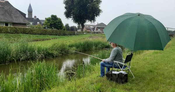 Rumoer in Rietmolen: 'Wie aan de kerk komt, komt aan het dorp' - Tubantia