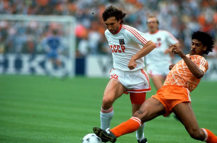 Frank Rijkaard op het EK 1988 tegen de Russen.