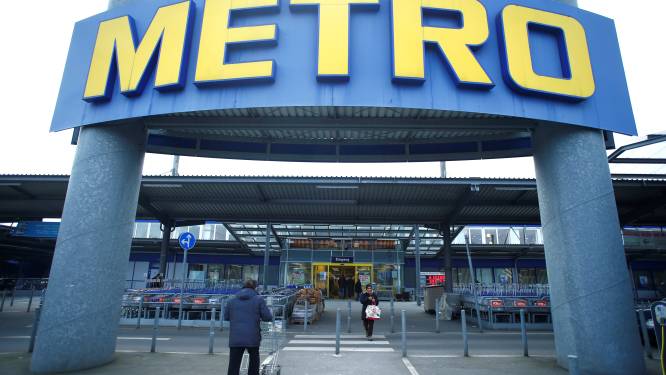 Verkoop Belgische activiteiten weegt op winst van Metro