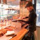 Hier haal je de lekkerste snacks op de Ten Katemarkt
