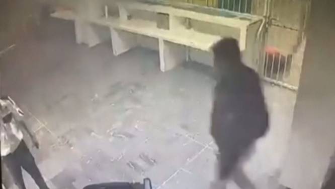 Videobeelden verspreid na dodelijke brand in Mexicaanse migrantenopvang: “Bewakers zagen rook, maar liepen weg”