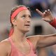 Azarenka laat Hantuchova kansloos achter: 6-2, 6-3