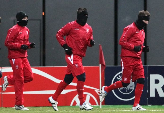 Grens Om Te Voetballen Ligt Bij 15 Graden Celsius Nederlands Voetbal Ad Nl