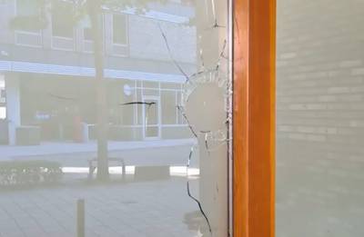 Poging tot inbraak in woning Diepenheim mislukt: politie vat verdachte in de kraag