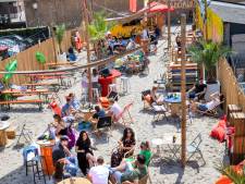 Zon, geen zee, wel een strand in hartje Helmond; vakantiegevoel op Bobby’s Beach