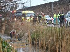 Massale inzet hulpdiensten na vondst fiets in het water in Breda