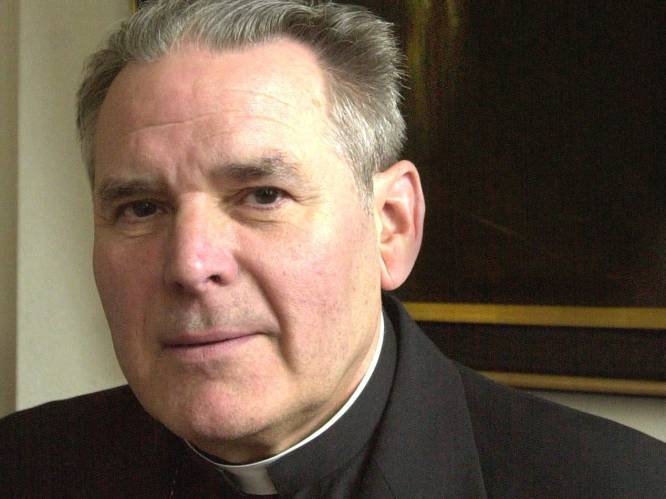 Rik Torfs: "Bisschop Vangheluwe moet zelf straf vragen"