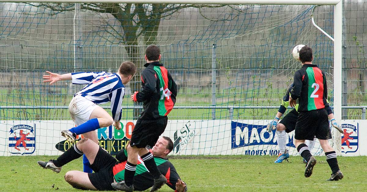 Waalkanters/Opijnen kan niet stunten tegen Teisterbanders | Amateurvoetbal | gelderlander.nl - De Ge