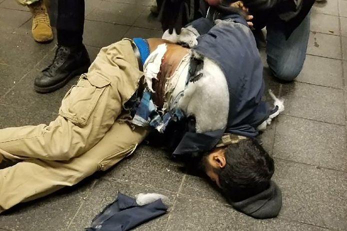 De verdachte van de explosie in New York is een 27-jarige man uit Brooklyn.