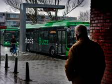 Sterrenburgers vestigen stille hoop op Qbuzz: ‘Hopelijk ook verlost van overlast van oplaadpunt’