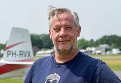 Ruim veertig jaar na zijn eerste vlucht keert Dick (59) als havenmeester terug op Breda Airport: ‘Ci