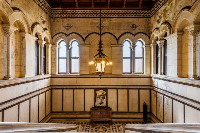 Het kasteel uit ‘The Godfather III’ staat te koop voor zo'n 6 miljoen euro.