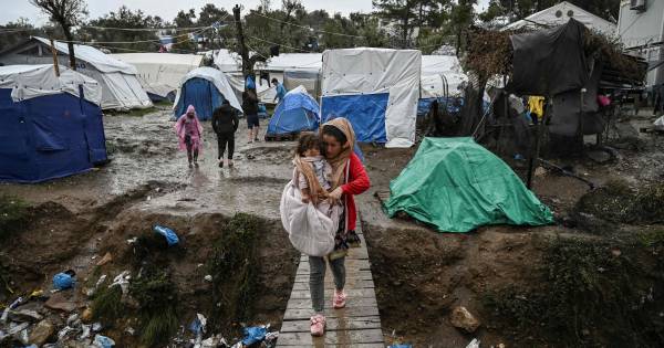 Hanneke uit Den Ham was vrijwilligster bij vluchtelingenkamp Lesbos: 'heel triest' - Tubantia