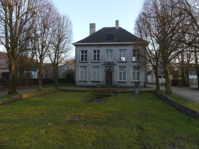 De Vierschaar maakt plaats voor nieuwe zaal achter gemeentehuis van Deurle SintMartensLatem