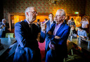 Twee hoofdrolspelers in de 'strijd' tussen Senaat en minister Ollongren. Rechts Tiny Kox (SP) en rechts Paul Cliteur, fractievoorzitter van Forum voor Democratie. Mede dankzij de 10 zetels van Forum wist de motie tegen Ollongren vanmiddag een meerderheid te halen.