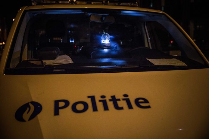 Gent, vuurwerk, nieuwjaar politie, lichtbal