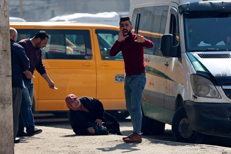 Het Palestijnse ministerie van gezondheid heeft een groot aantal gewonden geregistreerd, zowel door traangas als kogels.  Beeld AFP