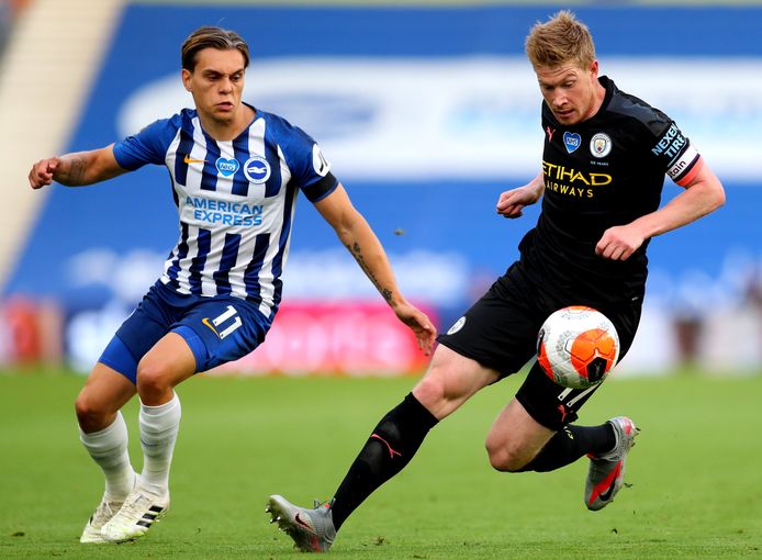 Leandro Trossard et Kevin De Bruyne.