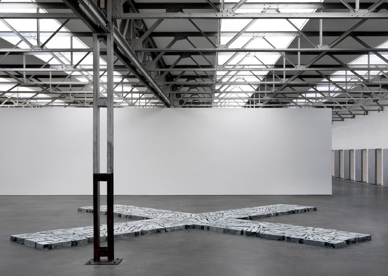 Richard Long, Time and Space (2015).  Beeld Gert Jan van Rooij / Museum  De Pont, Lisson Gallery