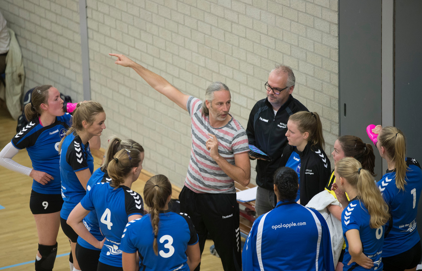 Kansloze Nederlaag Volleybalsters Scylla | Foto | Gelderlander.Nl